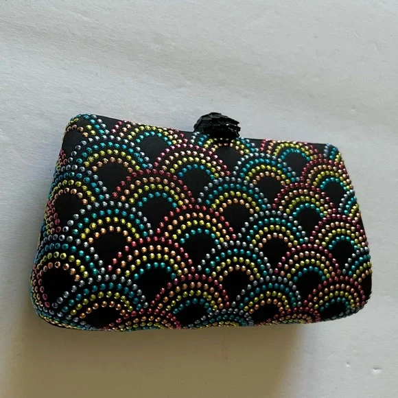 KURT GEIGER LONDON BLACK RAINBOW EAGLE CLUTCH BLACK NWOT